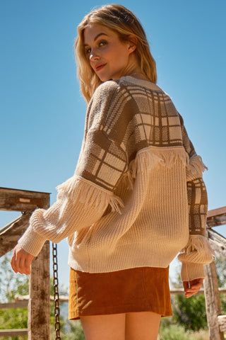 Plaid Pattern Color Block Fringe Sweater