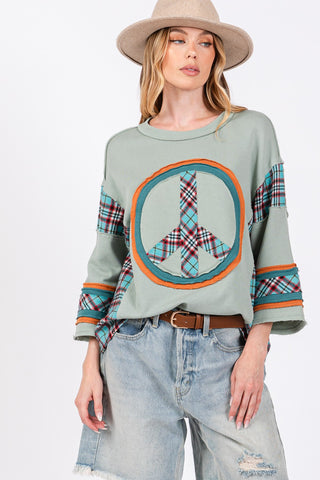 SAGE + FIG Peace Appliquéing Patch Contrast Plaid Top