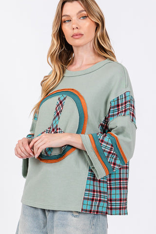 SAGE + FIG Peace Appliquéing Patch Contrast Plaid Top