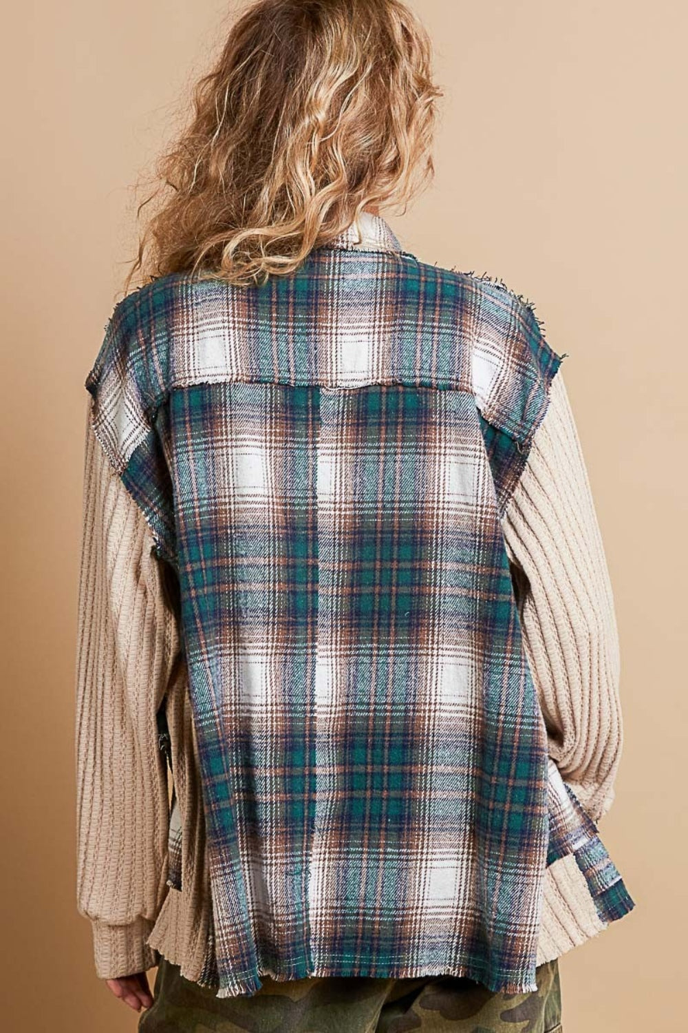 Plaid Contrast Button Down Shocket