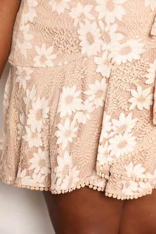 Floral Lace Pompom Detail Tie-Waist Flutter Sleeve Dress