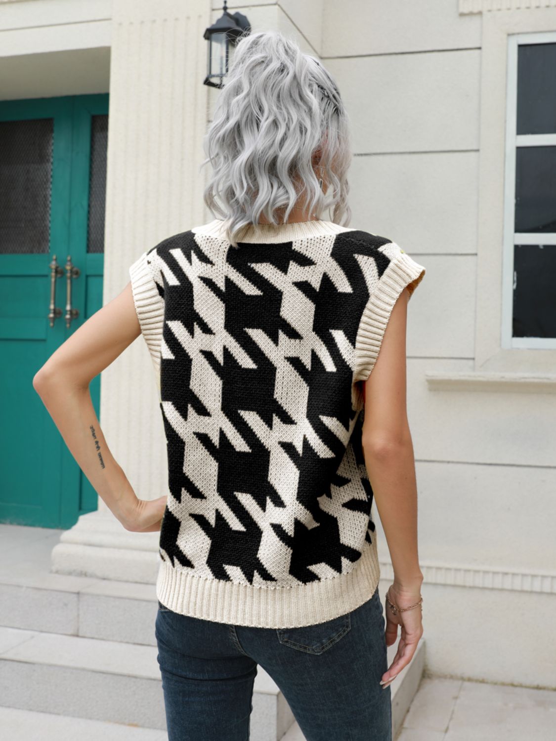 Hounds tooth V-Neck Sweater Vest